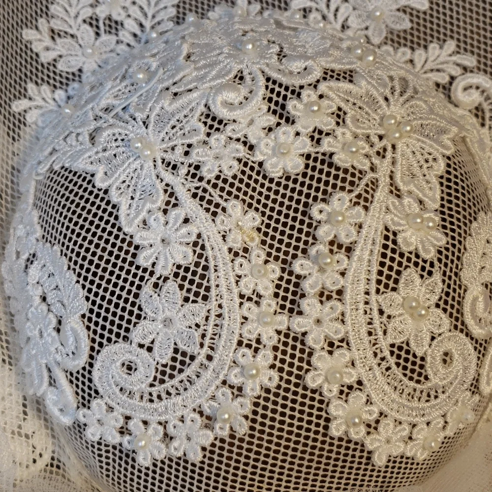 Vintage Appliqued Lace Wedding Hat